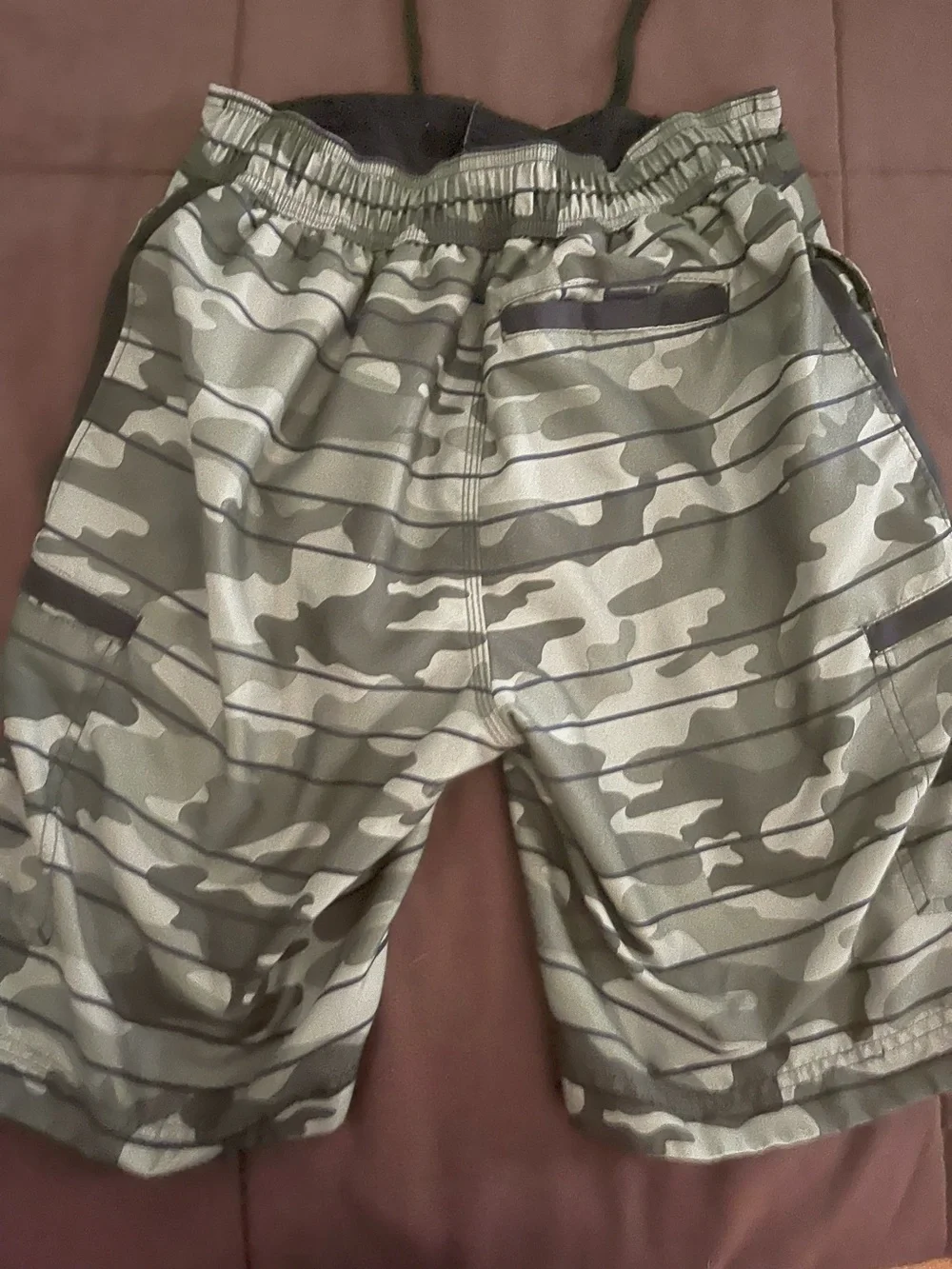 Men's Wave Zone board swim shorts size small